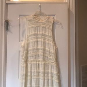 Short, creme keyhole back dress